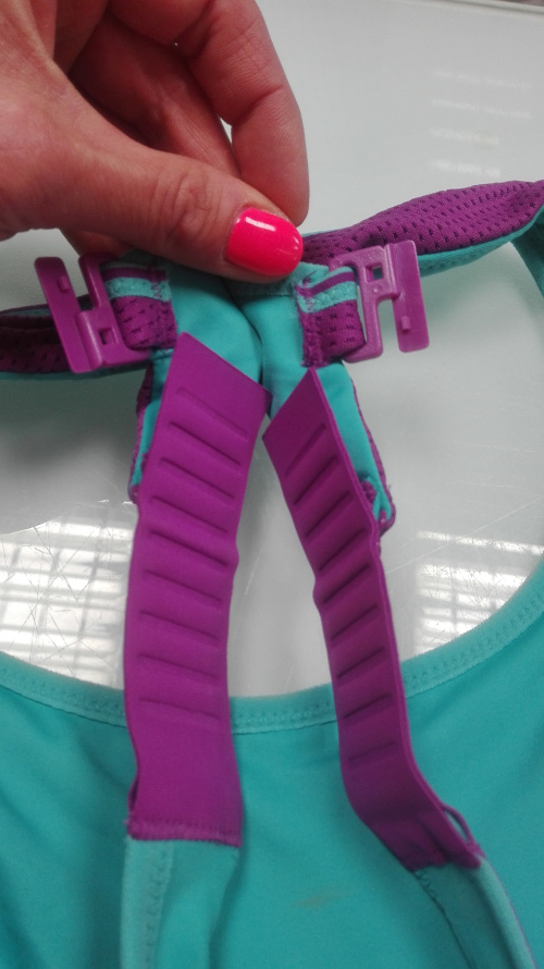 biustonosz sportowy opinie