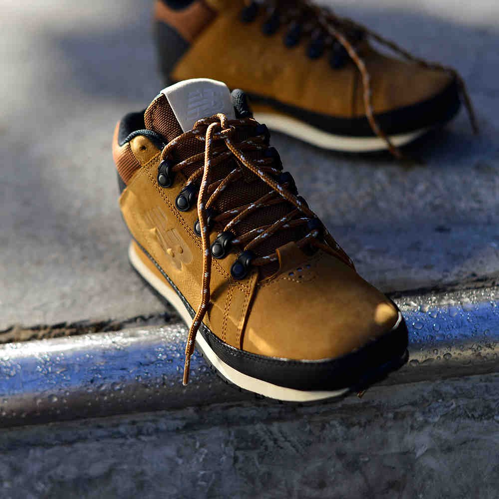 new balance 754 gold
