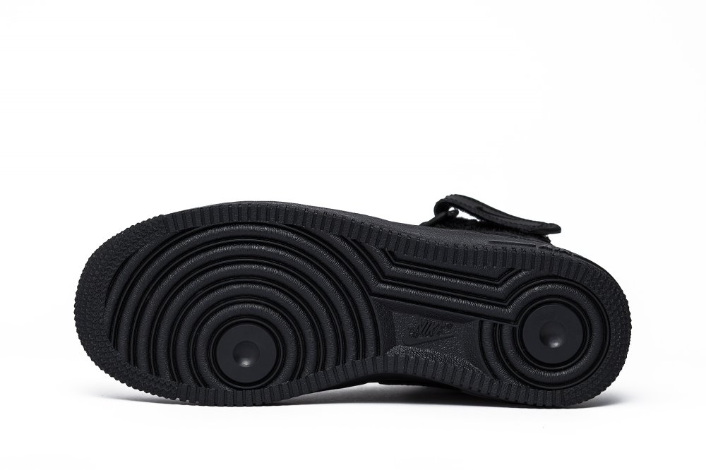nike air force 1 mid (gs) "all black" nike air force 1 mid (gs) "all black"
