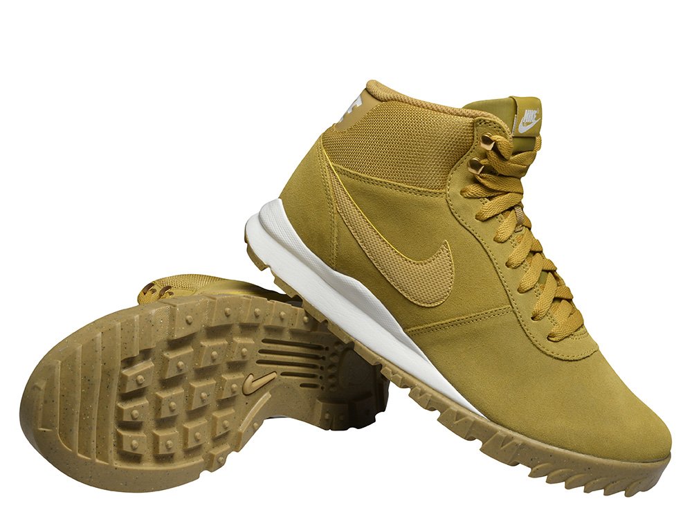 nike hoodland suede haystack