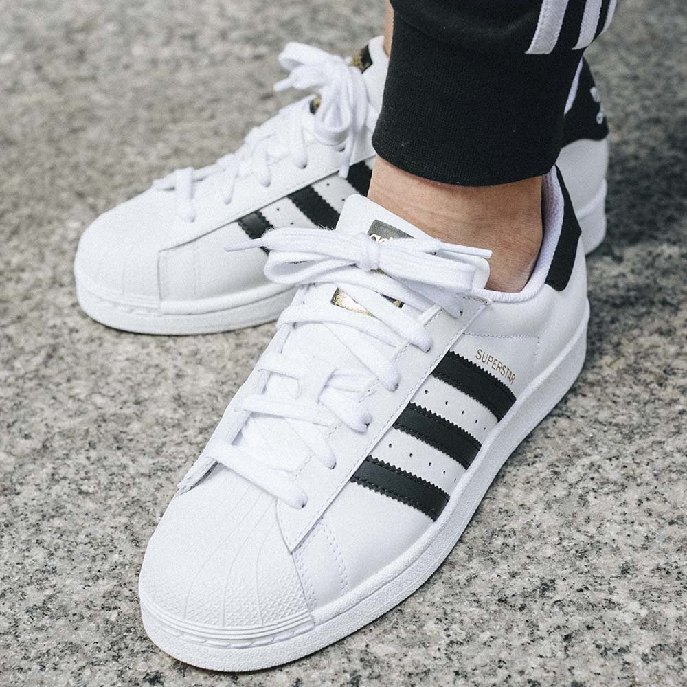 adidas superstar młodzieżowe białe (c77154) adidas superstar młodzieżowe białe (c77154)