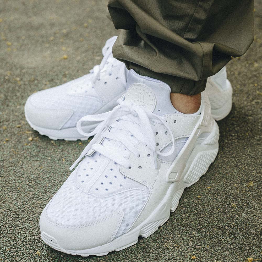 nike air huarache (318429-111) nike air huarache (318429-111)