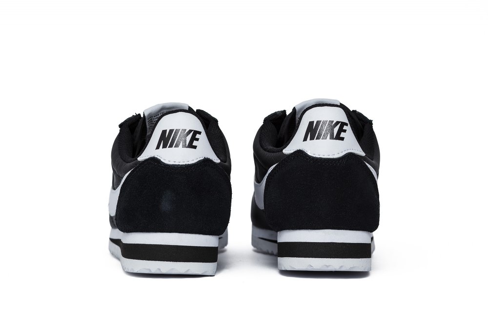 buty nike classic cortez nylon (807472-011) buty nike classic cortez nylon (807472-011)