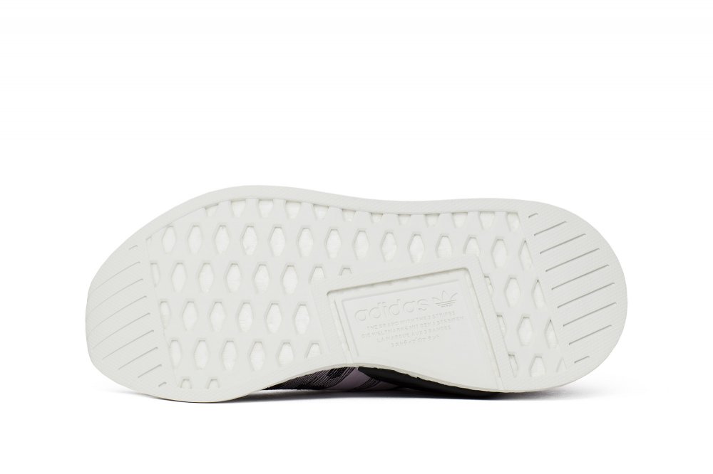 adidas nmd_r2 primeknit "wonder pink" (by9521) adidas nmd_r2 primeknit "wonder pink" (by9521)