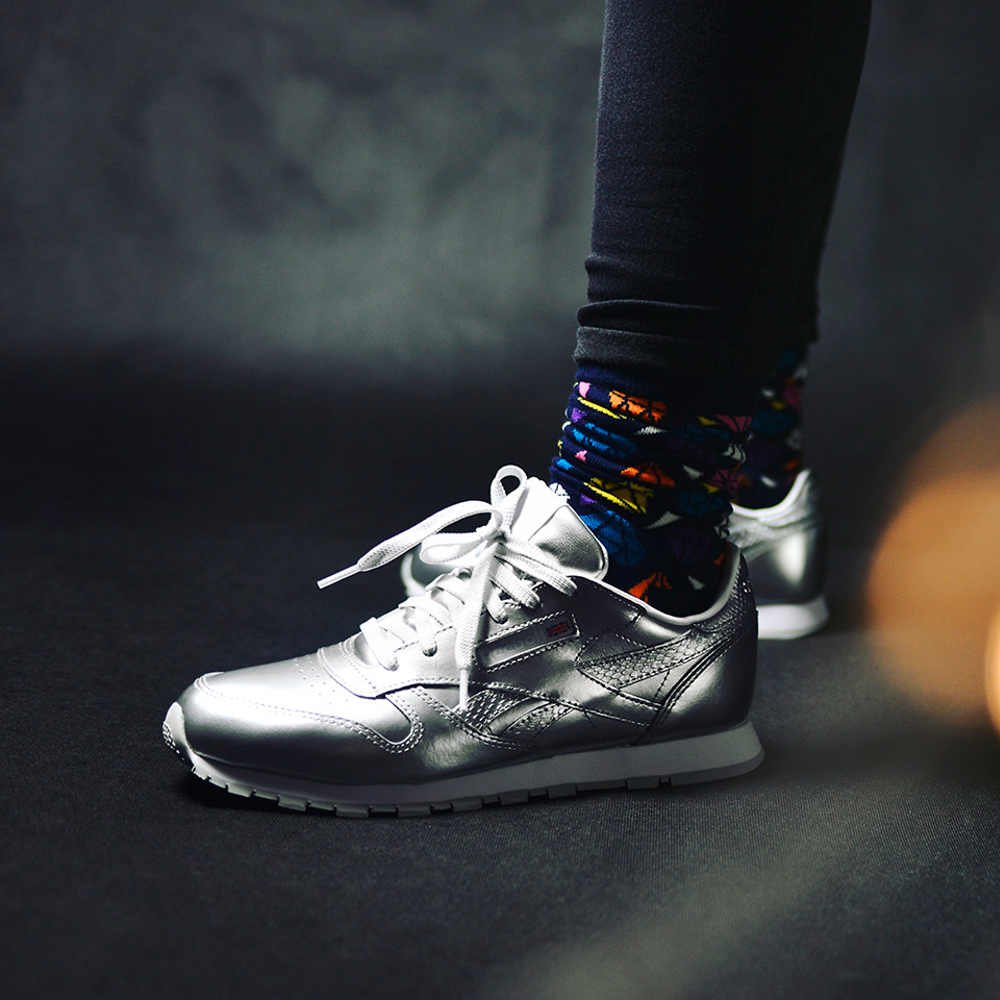 reebok classic leather metallic silver reebok classic leather metallic silver