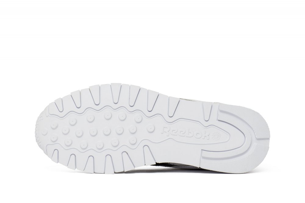 reebok x montana cans classic leather "white" (cn1996) reebok x montana cans classic leather "white" (cn1996)