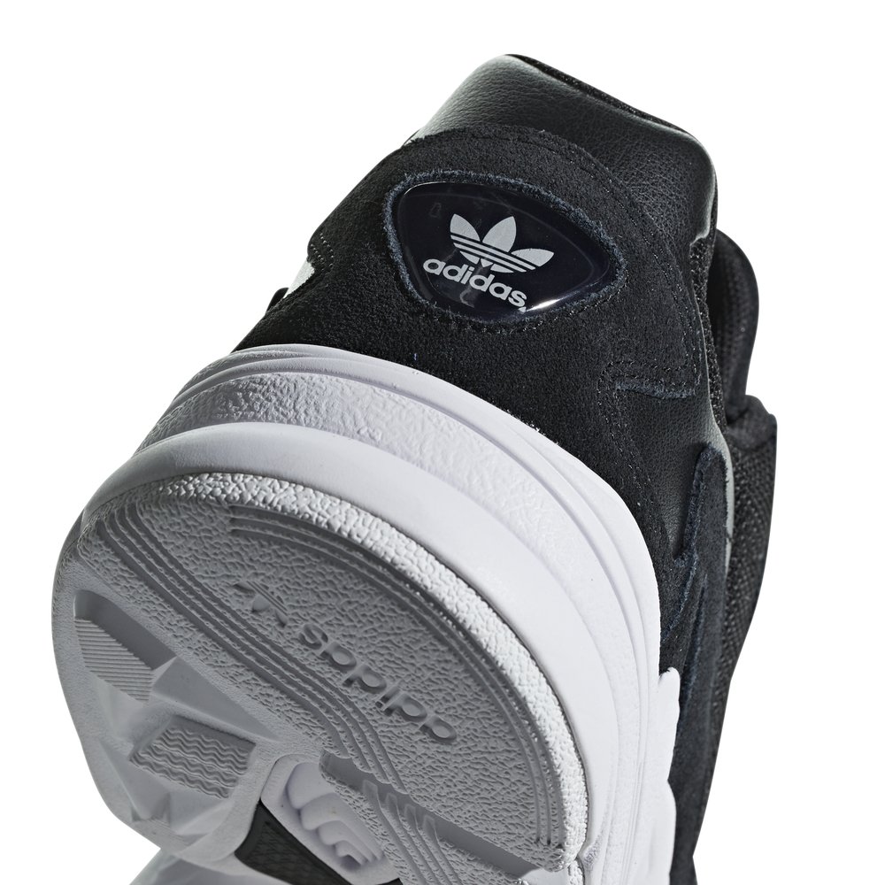adidas falcon w (b28129) adidas falcon w (b28129)