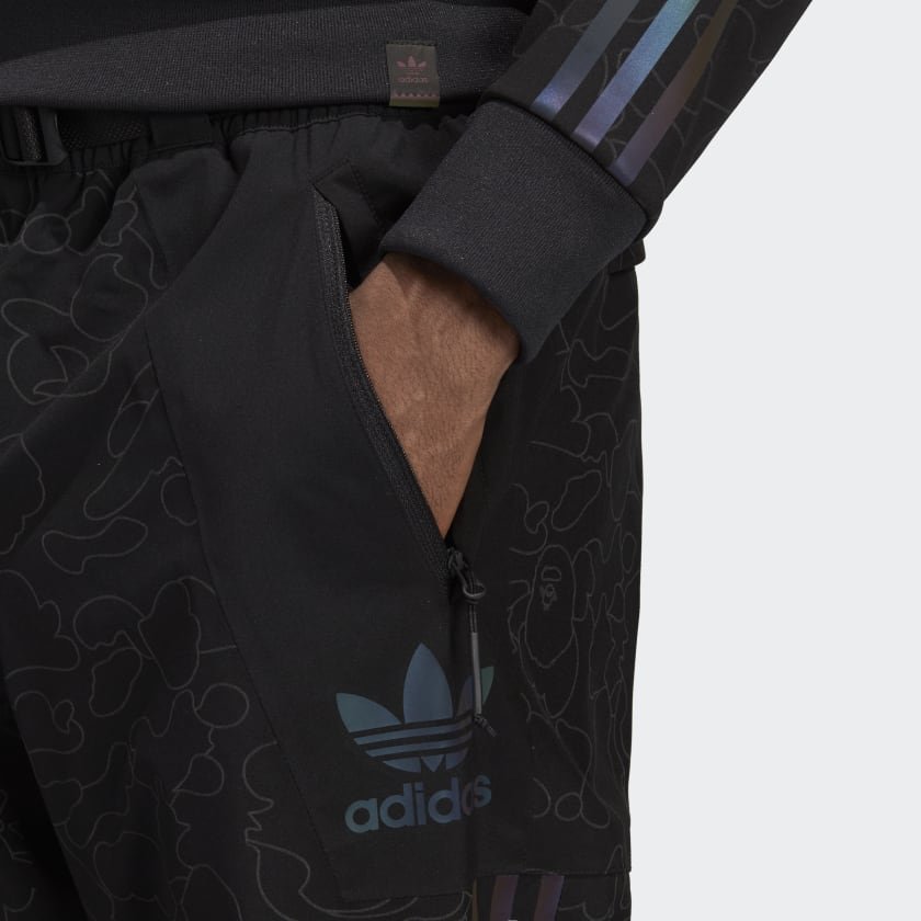 adidas x BAPE Slopetrotter Pants (DU0205) adidas x BAPE Slopetrotter Pants (DU0205)