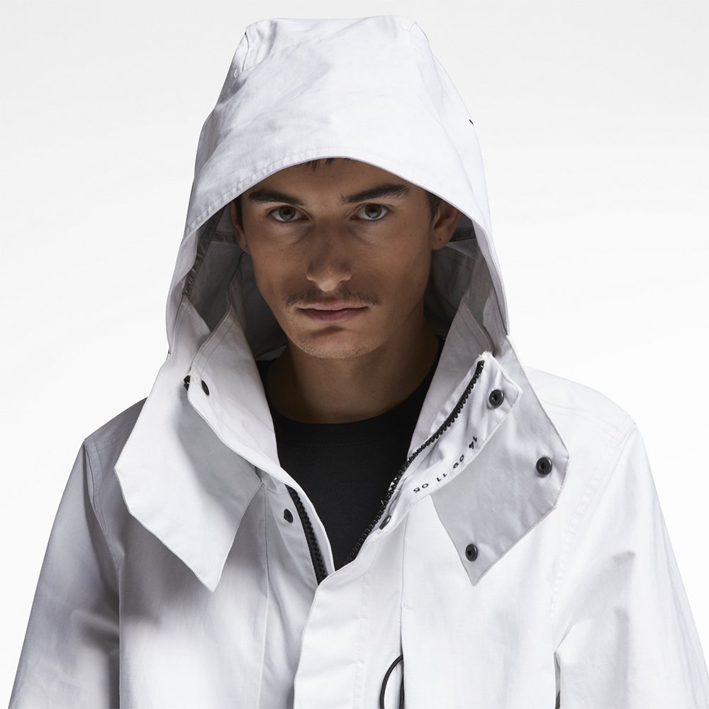 kurtka nike nsw tech pack parka wvn (ar1542-121) kurtka nike nsw tech pack parka wvn (ar1542-121)