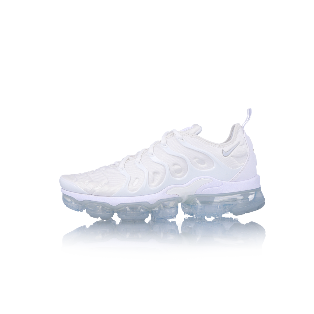 Nike VaporMax Plus Red Shark Tooth Unveil HYPEBEAST