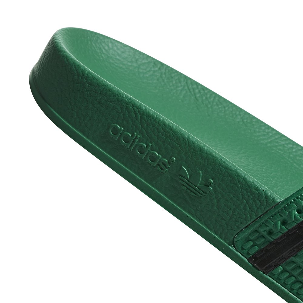 adidas adilette męskie zielone (cm8443) adidas adilette męskie zielone (cm8443)
