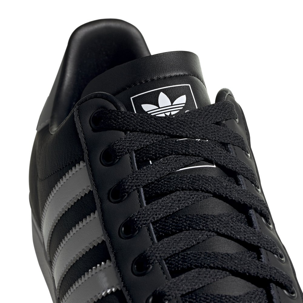 adidas coast star (ee8901) adidas coast star (ee8901)