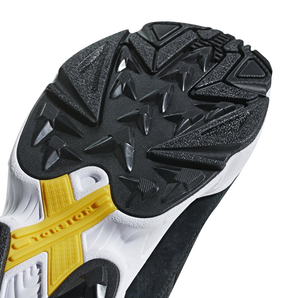 adidas yung-1 (cg7121) adidas yung-1 (cg7121)