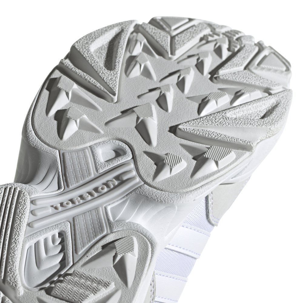 adidas yung-96 (ee3682) adidas yung-96 (ee3682)
