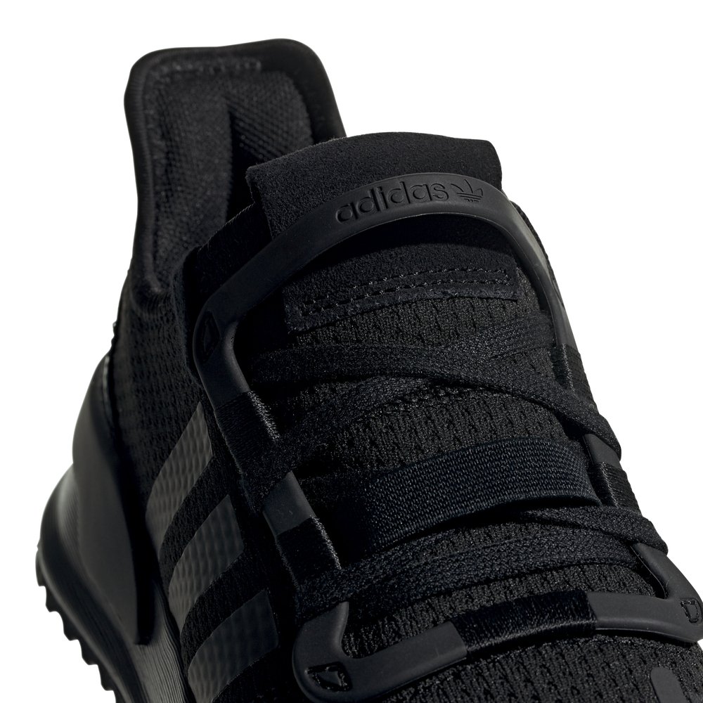 adidas u_path run j (g28107) adidas u_path run j (g28107)