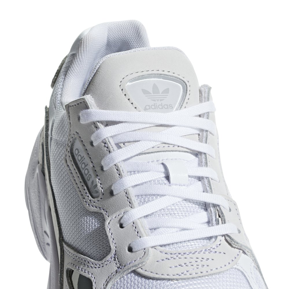 adidas falcon w (b28128) adidas falcon w (b28128)