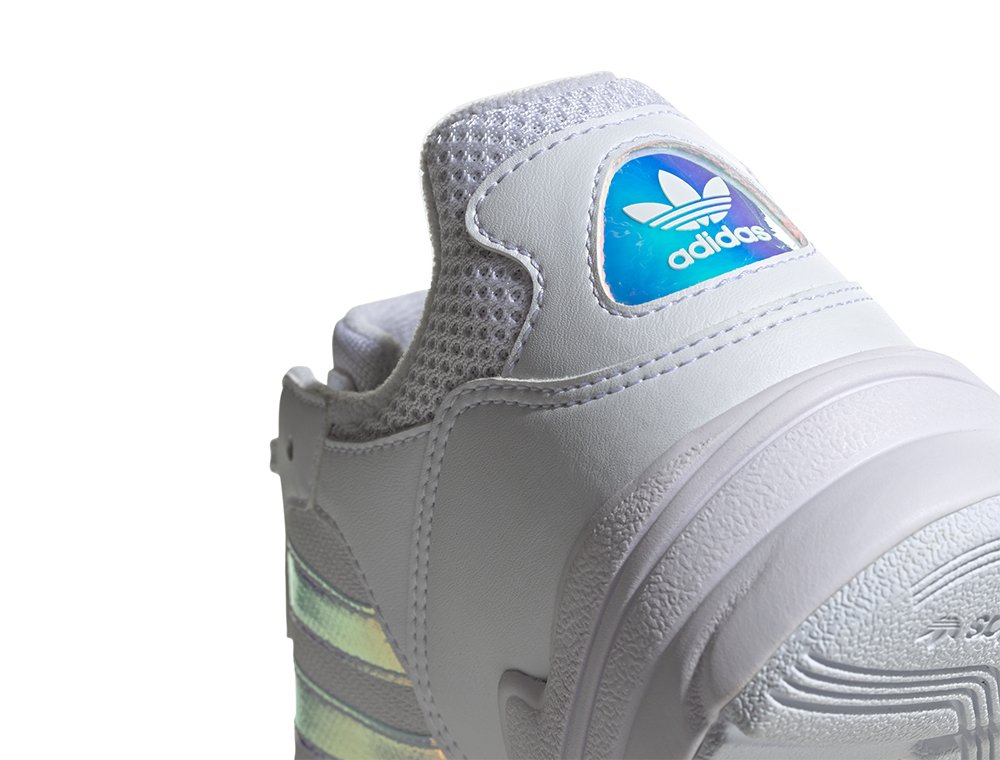 adidas yung-96 j młodzieżowe białe (ee6737) adidas yung-96 j młodzieżowe białe (ee6737)