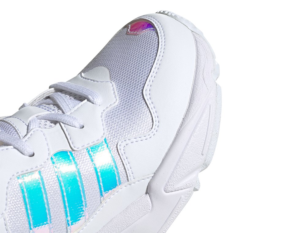 adidas yung-96 j młodzieżowe białe (ee6737) adidas yung-96 j młodzieżowe białe (ee6737)