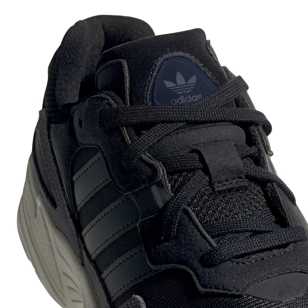 adidas yung-96 (ee7245) adidas yung-96 (ee7245)
