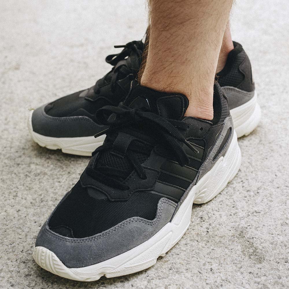 adidas yung-96 (ee7245) adidas yung-96 (ee7245)