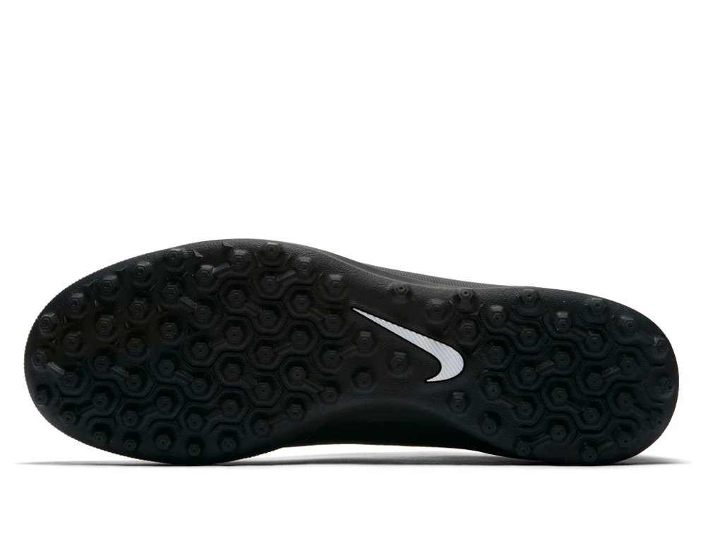 nike bravatax ii tf nike bravatax ii tf