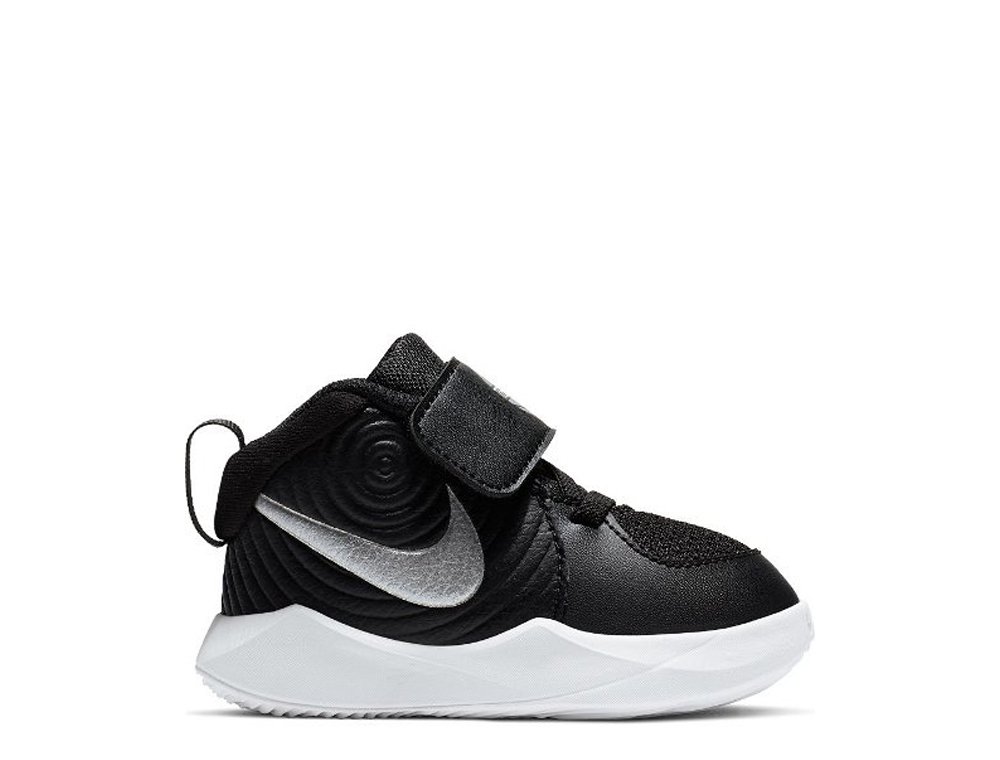 nike team hustle d 9 (td) nike team hustle d 9 (td)