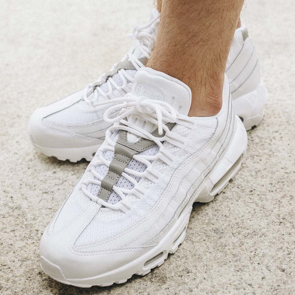 nike air max 95 essential męskie białe (at9865-100) nike air max 95 essential męskie białe (at9865-100)