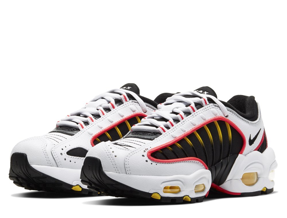 nike air max tailwind iv (gs) młodzieżowe białe (bq9810-105) nike air max tailwind iv (gs) młodzieżowe białe (bq9810-105)