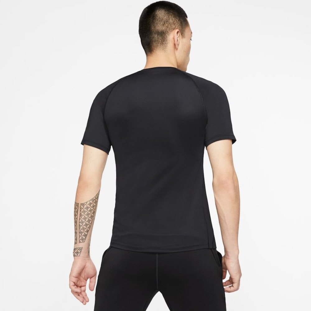 nike pro short-sleeve graphic top m czarna nike pro short-sleeve graphic top m czarna