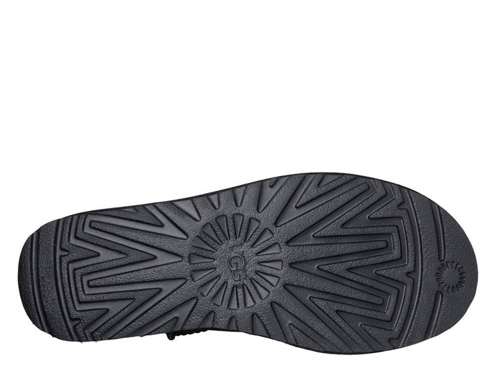 ugg cl mini ii black ugg cl mini ii black
