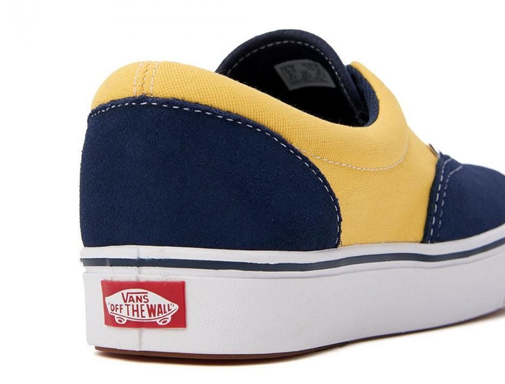 vans ua comfycush era (vn0a3wm9vno) vans ua comfycush era (vn0a3wm9vno)