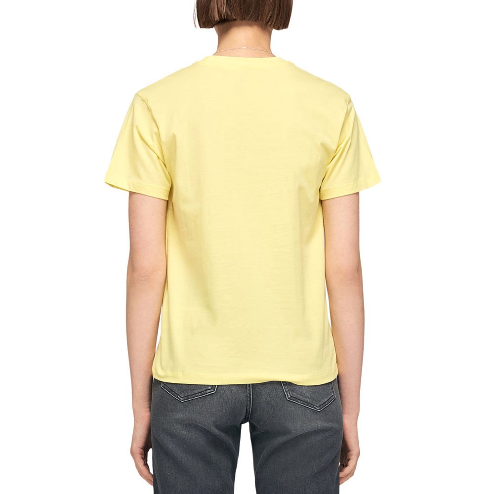 fila women eara tee (687469-190) fila women eara tee (687469-190)