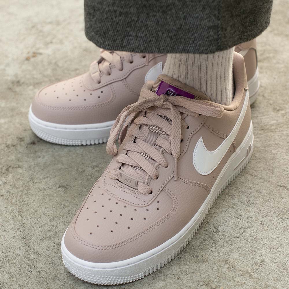 wmns air force 1 '07 se wmns air force 1 '07 se