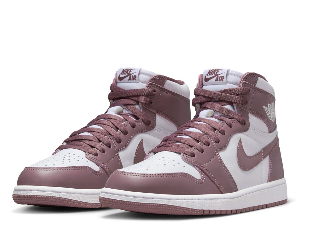 【Nike】Jordan 1 Retro High OG Mauve DZ5485-105 Shop Jordan Air Jordan 1 Retro High OG DZ5485-105 purple