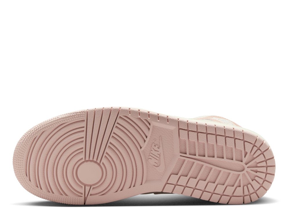 NIKE WMNS AIR JORDAN 1 MID SE 23.5cmベージュ Air Jordan 1 Mid SE Beige shoes [FQ1926-161] - skstore.eu