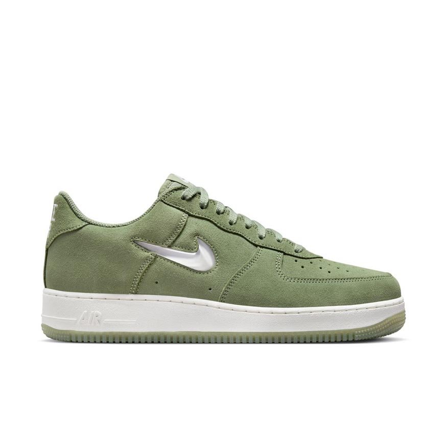 Shop Nike Air Force 1 Low '07 LV8 DV2123-001 green