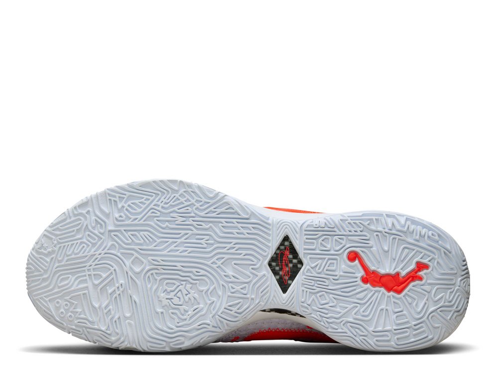 NIKE x Mimi Plange ☆ LeBron 20 Premium Nike LeBron 20 Premium EP x Mimi Plange Low Ceremony