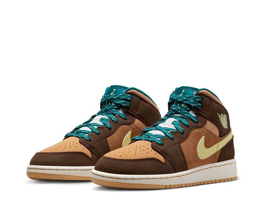 スニーカー Nike Air Jordan 1 Mid Cacao Wow DZ6335-200 Air Jordan 1 Mid SE – PRIVATE SNEAKERS