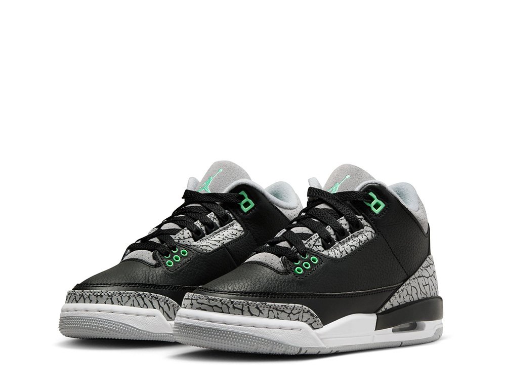 靴 Nike Air Jordan 3 Retro \"Green Glow\" 5/28発売｜Nike Air Jordan 3 