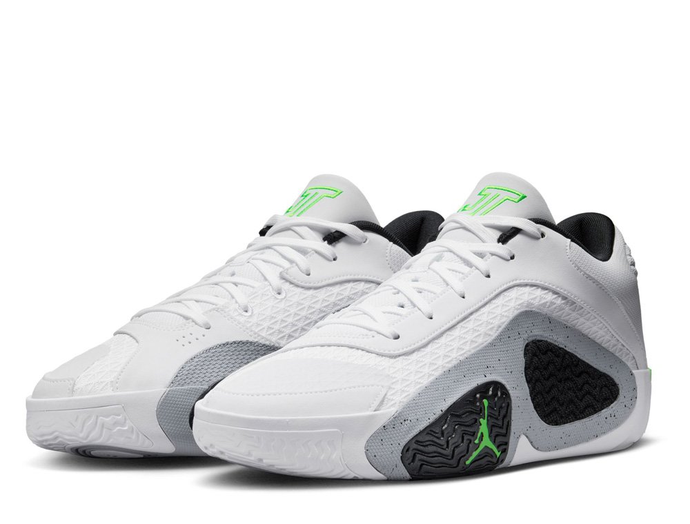 ◆正規品◆NIKE JORDAN TATUM 2 PF WHITE◆関税/送料込◆人気◆ Nike Jordan Tatum 2 PF Basketball Shoes 'White/Green