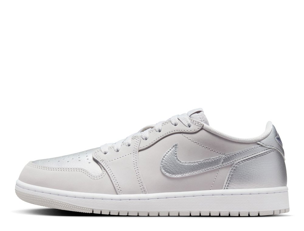 JORDAN 1 LOW VAPOR EDGE & Jordanグローブ セット セール‼️JORDAN 1 LOW VAPOR EGDE 27.5 - メルカリ