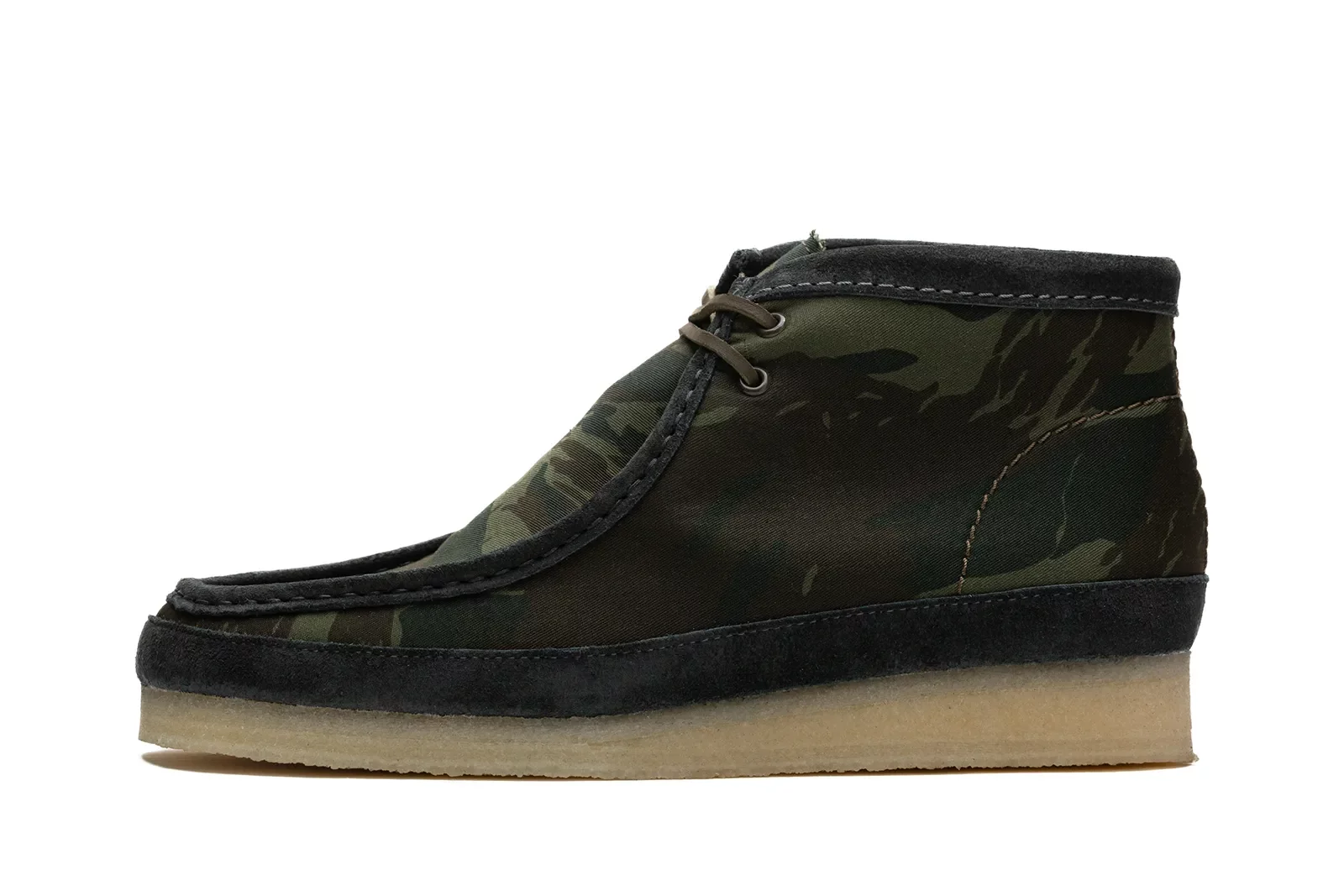 Casual Clarks Originals Wallabee Boot 'Green Camouflage