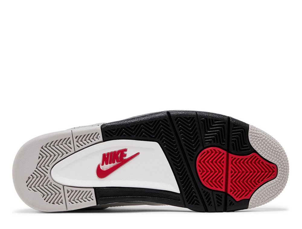 Air Jordan OG “White Cement” Summit White/Fire Red-Tech Grey-Black