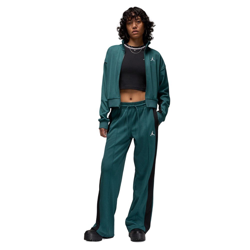 【Nike】Women's Jordan Jacket ★ Eco-Friendly Materials Women's Jordan Jackets. Nike RO