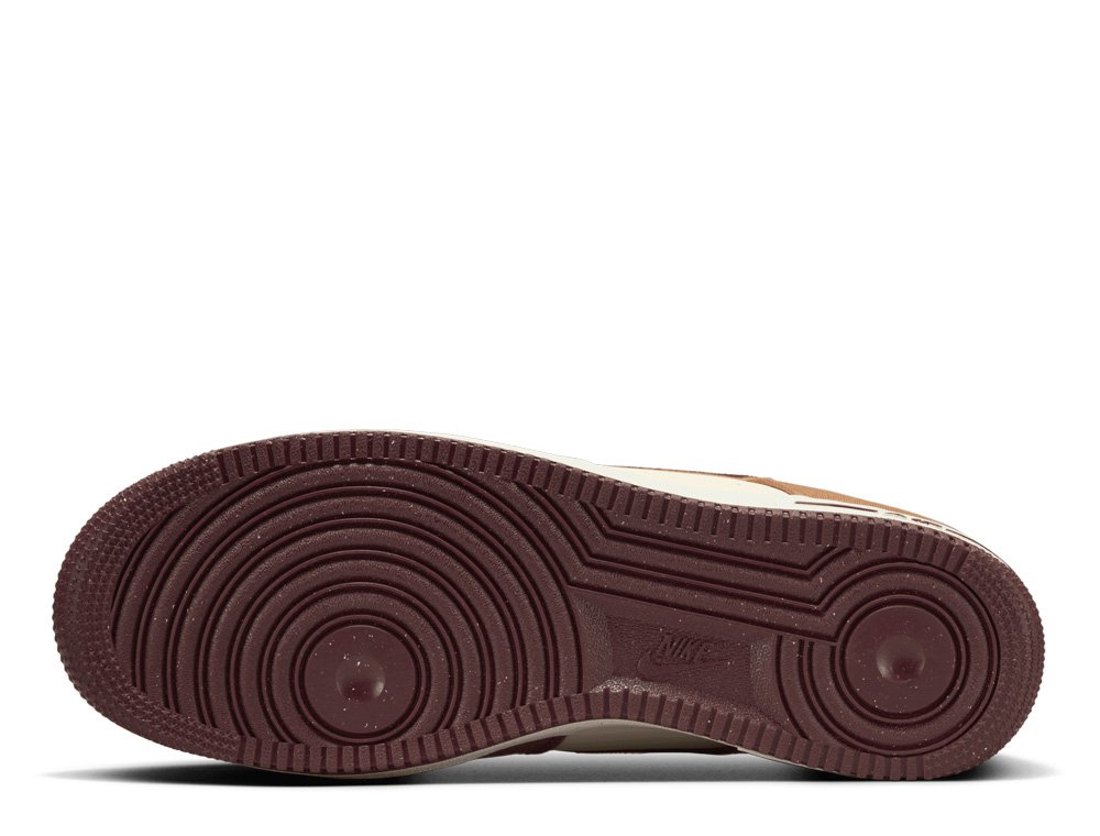 Nike Air Force 1 '07 LV8 Light British Tan/Coconut Milk/Gum