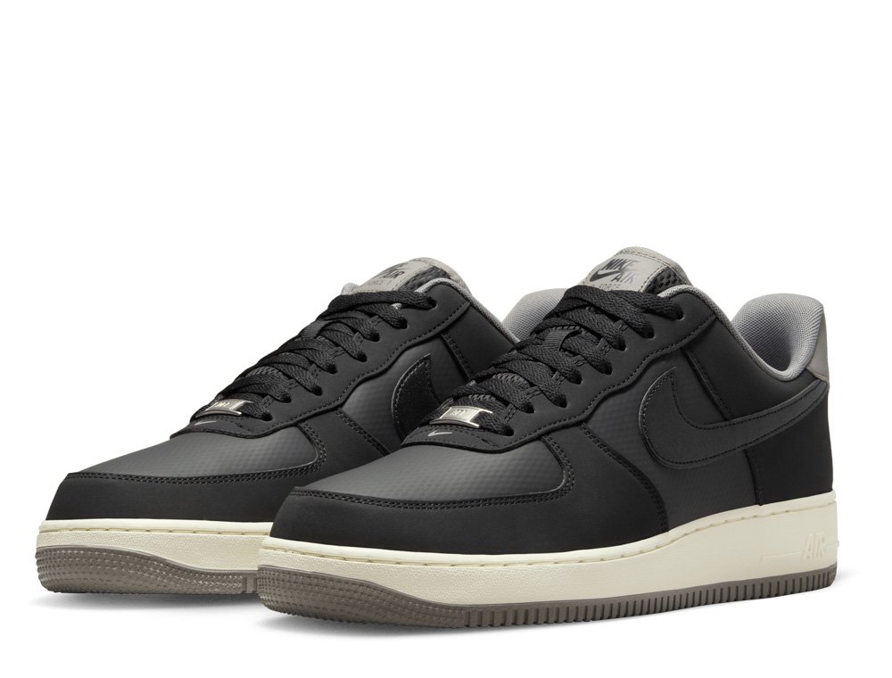 【NIKE】◆MENS◆エアフォース 1 '07 LV8◆ブラック◆ Buty Nike Air Force 1 '07 LV8 Black/Black-Flat Pewter