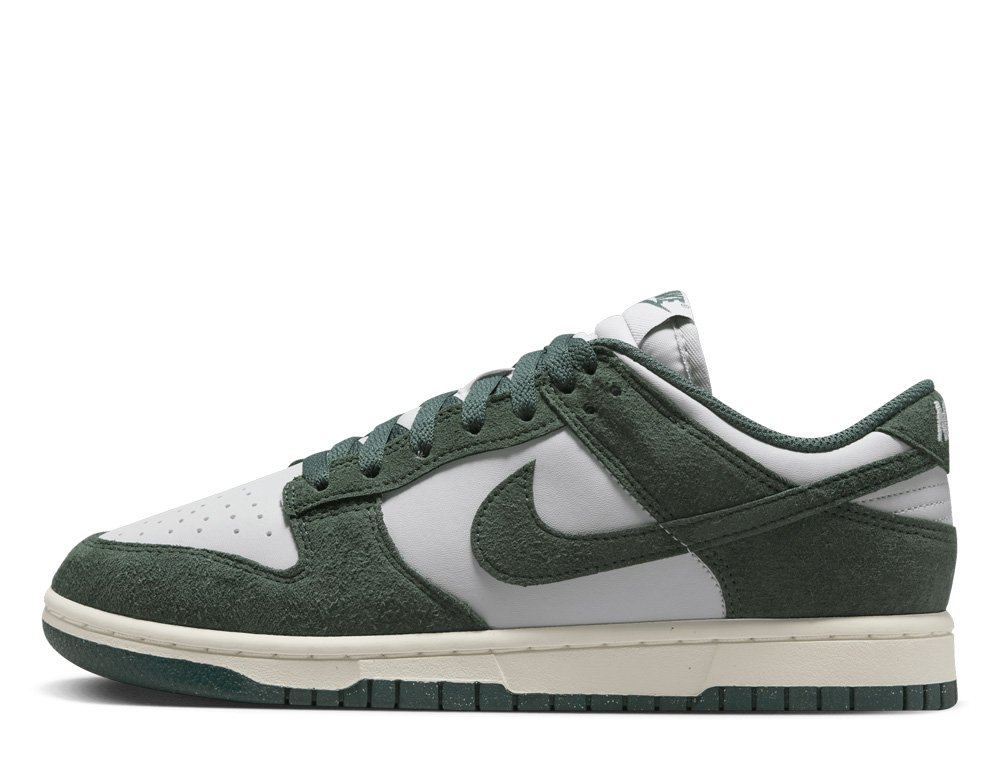 Nike Dunk Low Next Nature 'Green Suede' [HJ7673-002