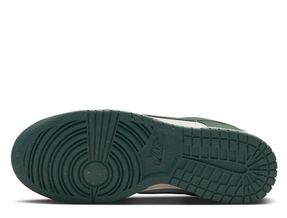 ナイキ Nike Women's Dunk Low Next Nature \"Green Suede\" WOMENS NIKE DUNK LOW NEXT NATURE (GREEN SUEDE)