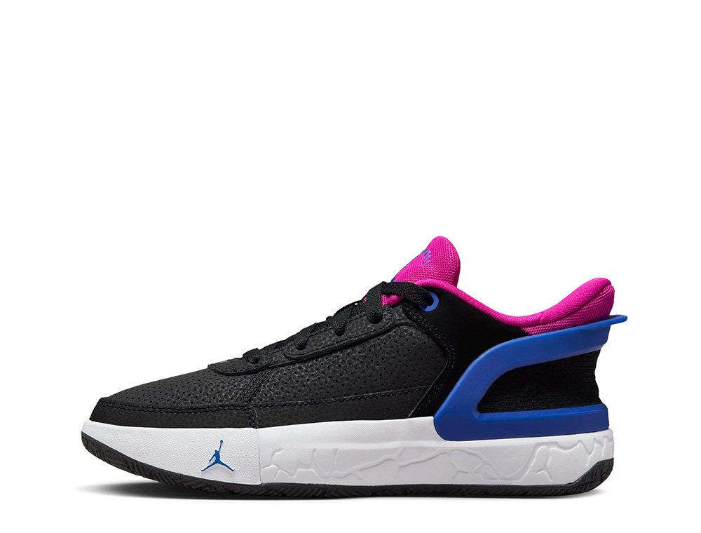 新品　ナイキ　ジョーダンDAY1 EO GS 24.5㎝ Jordan DAY1 EO Big Kids' Shoes. Nike.com