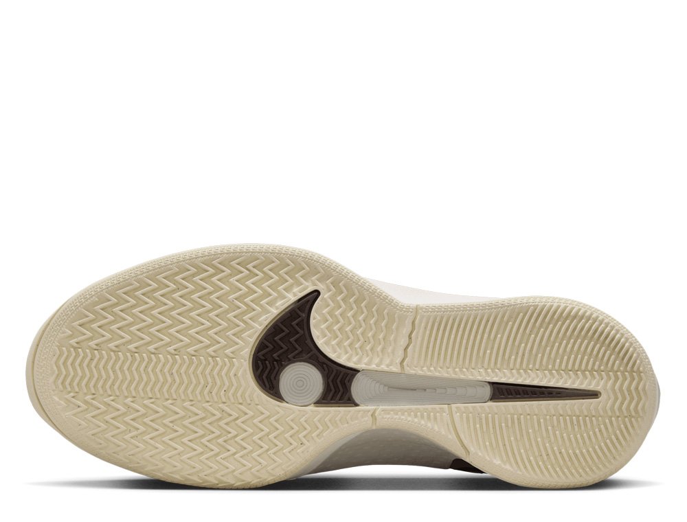 Nike W Sabrina 2 Coconut Milk サブリナ2